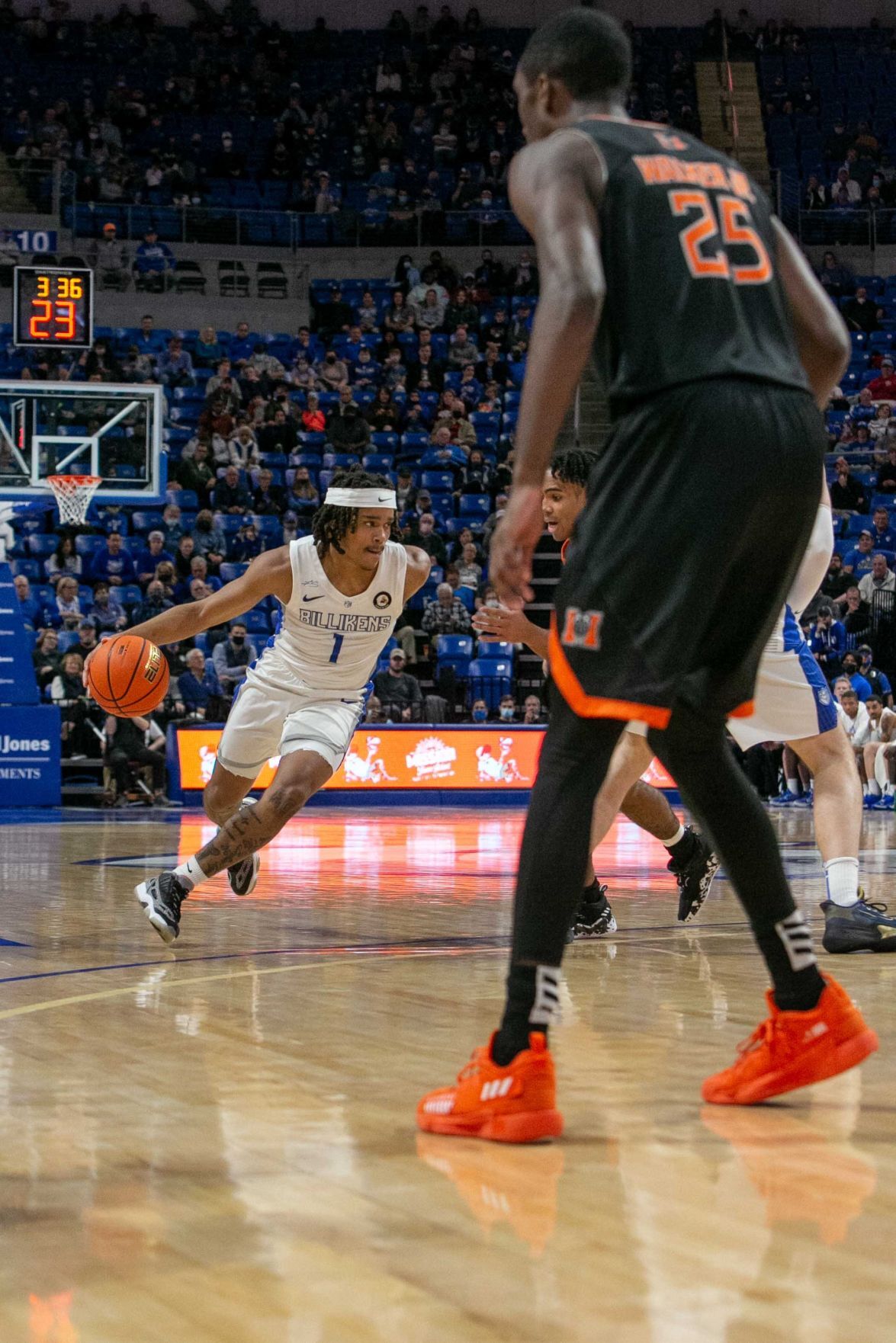 Billikens take on Bears at Chaifetz